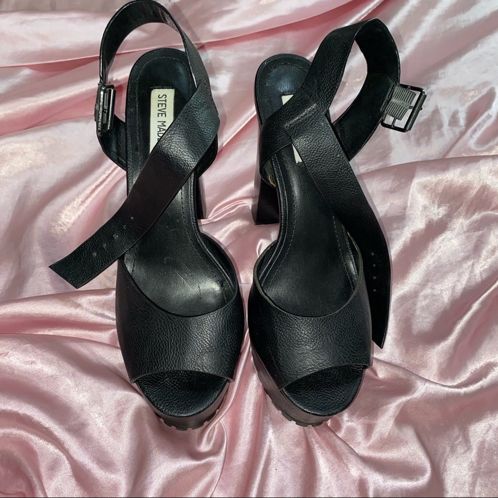 Steve Madden Motto Platform Heels